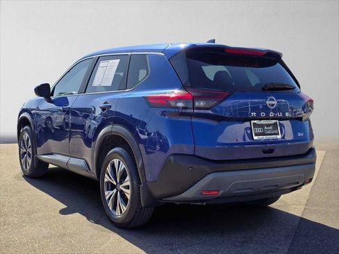 Used 2023 Nissan Rogue SV FWD image 5