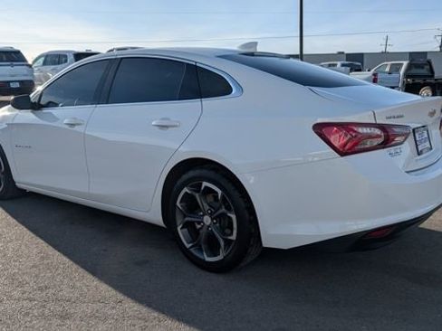 Used 2022 Chevrolet Malibu LT image 12