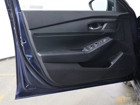 Used 2023 Honda Accord EX image 18