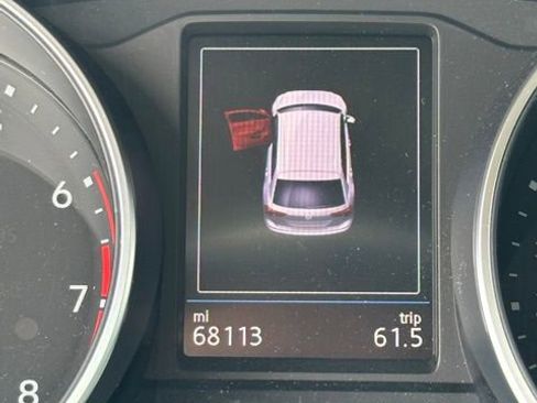 Used 2019 Volkswagen Tiguan SE FWD image 9