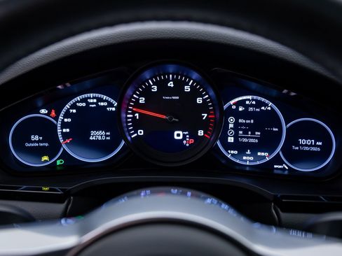 Certified 2023 Porsche Cayenne image 21