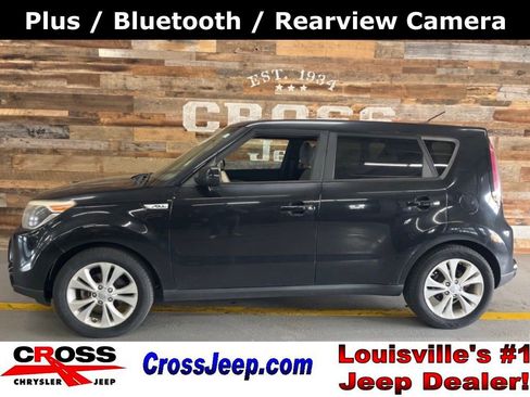 Used 2016 Kia Soul + image 1