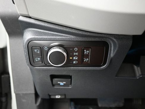 Used 2023 Ford Bronco Badlands image 12