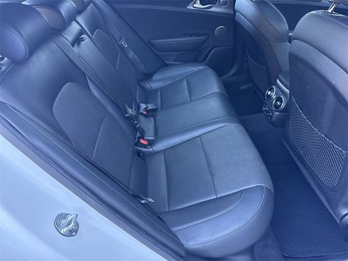 Used 2020 Kia Stinger GT1 image 34