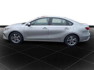 Used 2023 Kia Forte LXS FWD video 2