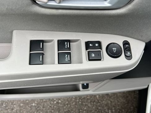 Used 2012 Honda Pilot EX image 16