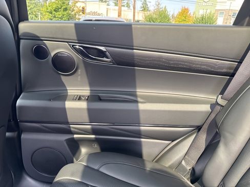 New 2026 Genesis GV80 3.5T Prestige image 42