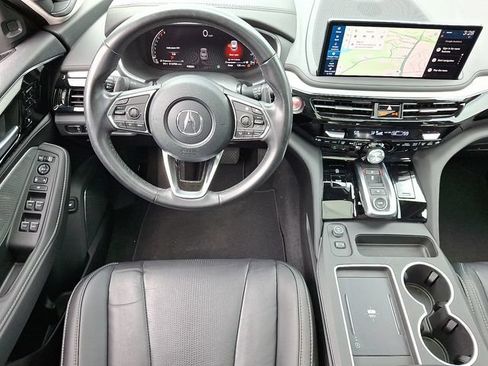 Used 2025 Acura MDX SH-AWD w/ Technology Package image 10