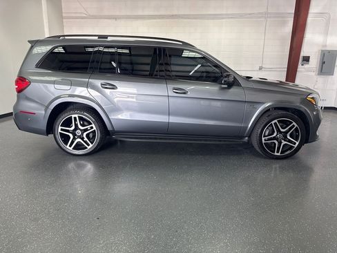 Used 2018 Mercedes-Benz GLS 550 4MATIC image 3