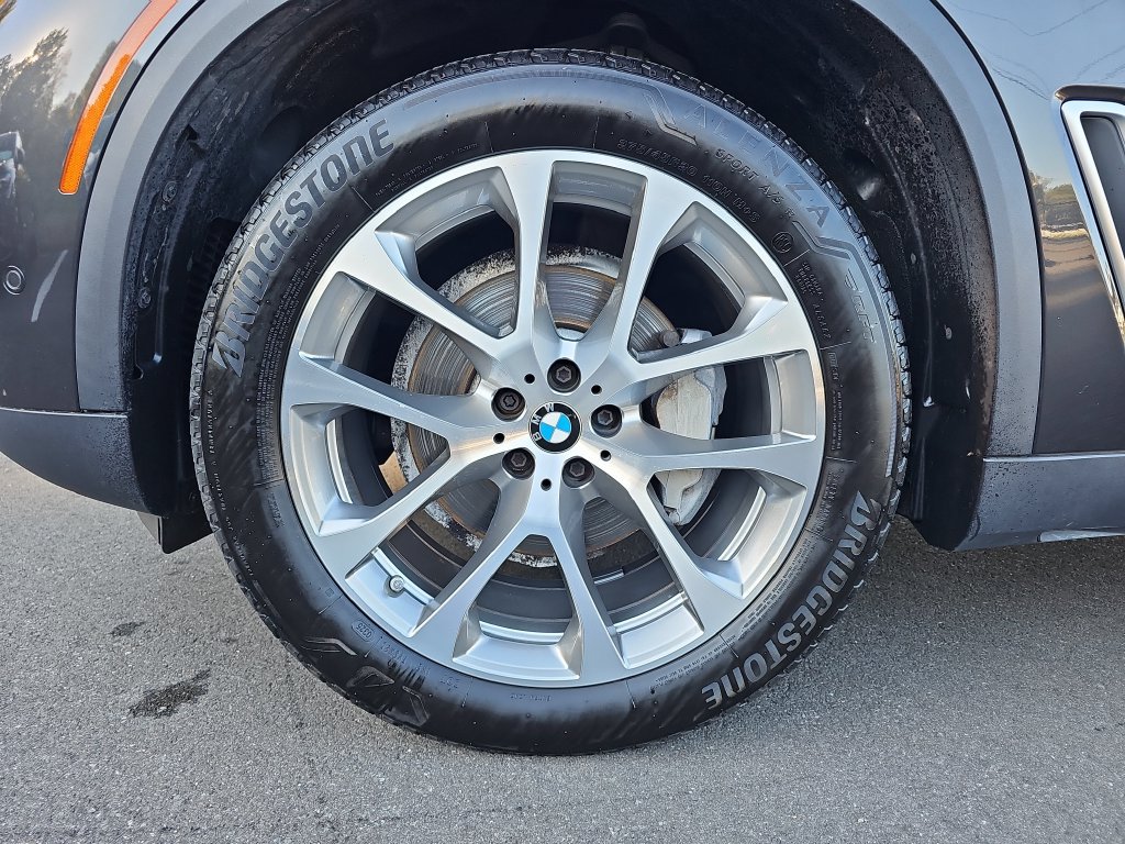 Used 2023 BMW X5 xDrive40i w/ Premium Package AWD/4WD image 24