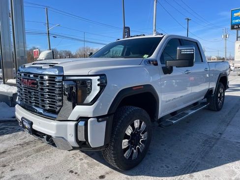Used 2024 GMC Sierra 2500 Denali w/ Denali Reserve Package image 22