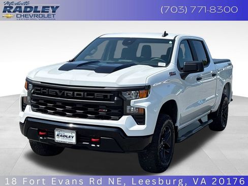 Used 2025 Chevrolet Silverado 1500 Custom Trail Boss AWD/4WD image 1