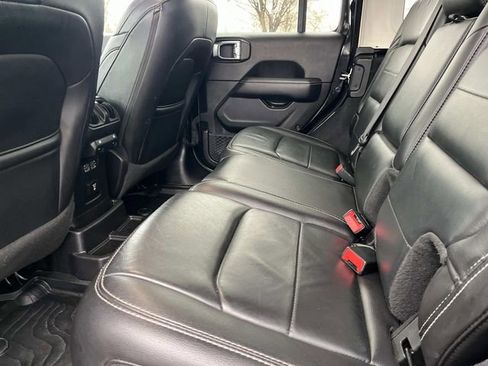 Used 2019 Jeep Wrangler Unlimited Sahara w/ Cold Weather Group image 22