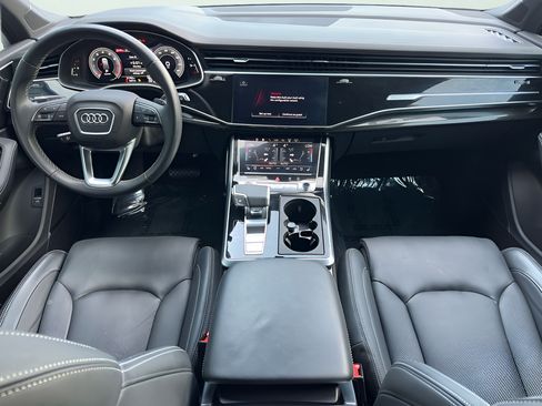 Used 2025 Audi Q7 3.0T Prestige AWD/4WD image 39