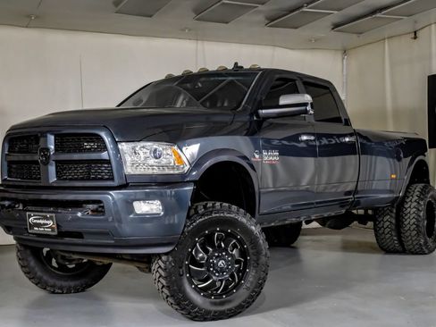 Used 2018 RAM 3500 Laramie w/ Protection Group AWD/4WD image 4