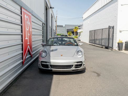 Used 2008 Porsche 911 Turbo AWD/4WD image 31