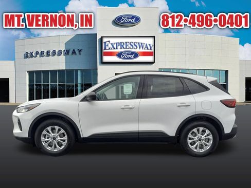 New 2026 Ford Escape Active FWD image 9
