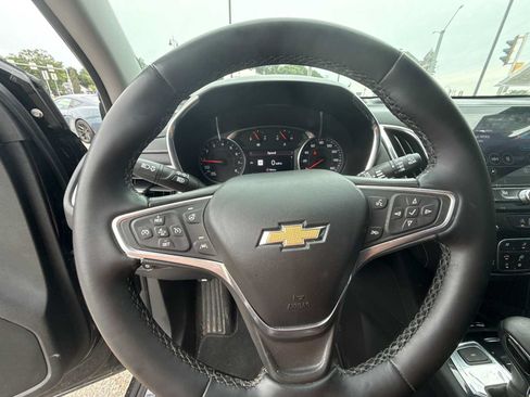 Certified 2023 Chevrolet Equinox Premier AWD/4WD image 11