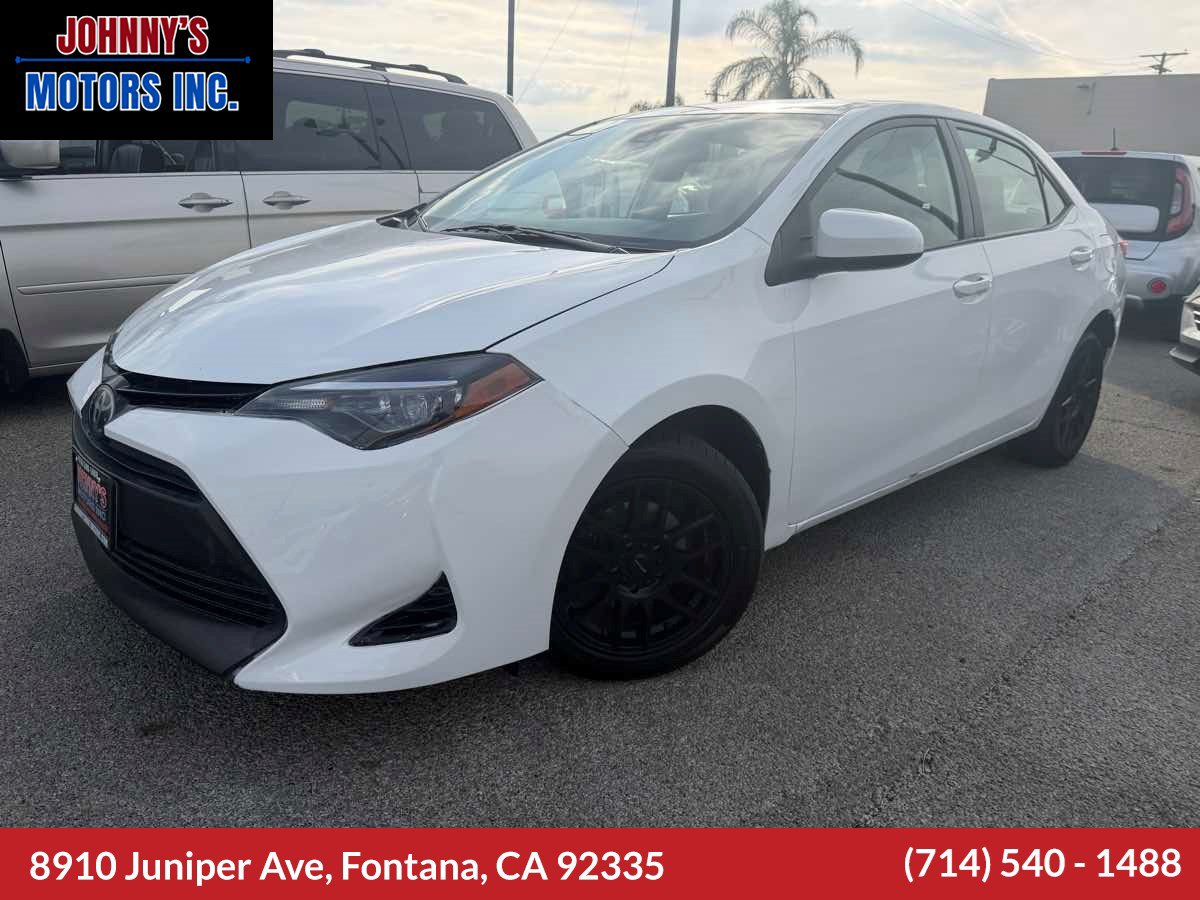 Used 2017 Toyota Corolla LE FWD image 1