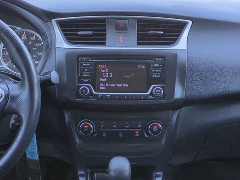 Used 2018 Nissan Sentra S FWD image 17