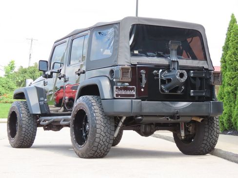 Used 2014 Jeep Wrangler Unlimited Sport AWD/4WD image 11