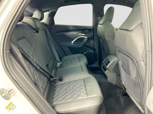 New 2025 Audi SQ5 Premium Plus image 21