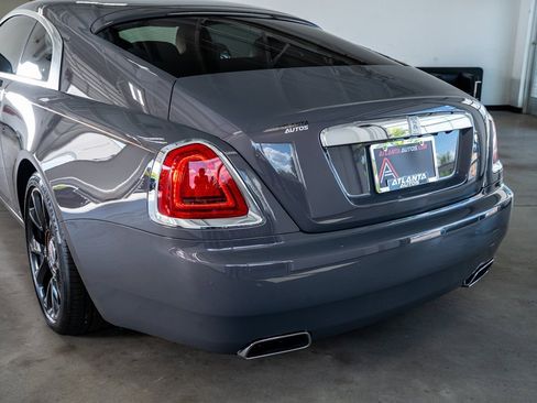 Used 2018 Rolls-Royce Wraith image 26