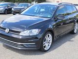 Used 2018 Volkswagen Golf S image 2