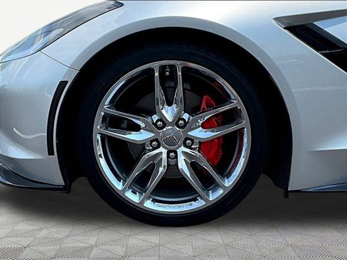 Used 2017 Chevrolet Corvette Stingray Coupe w/ 2LT Preferred Equipment Group RWD image 31