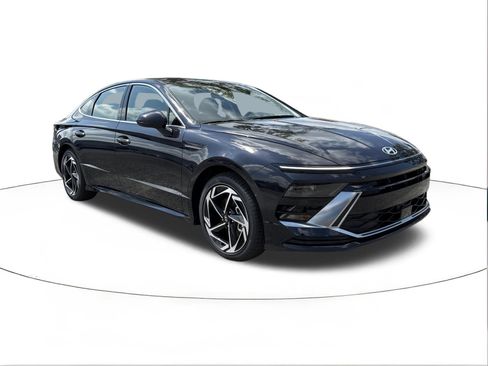 New 2026 Hyundai Sonata SEL image 1