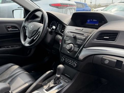 Used 2019 Acura ILX FWD image 13