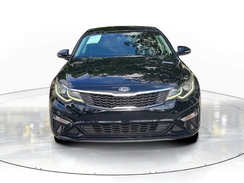 Used 2019 Kia Optima LX image 2