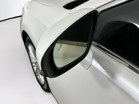 Used 2017 Lexus ES 350 w/ Premium Package FWD image 16