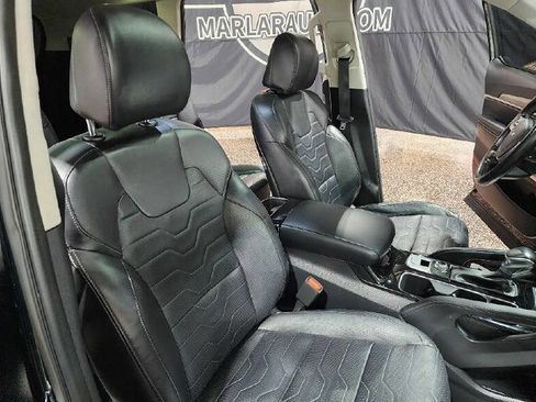 Used 2022 Kia Telluride SX w/ SX Prestige Package image 14