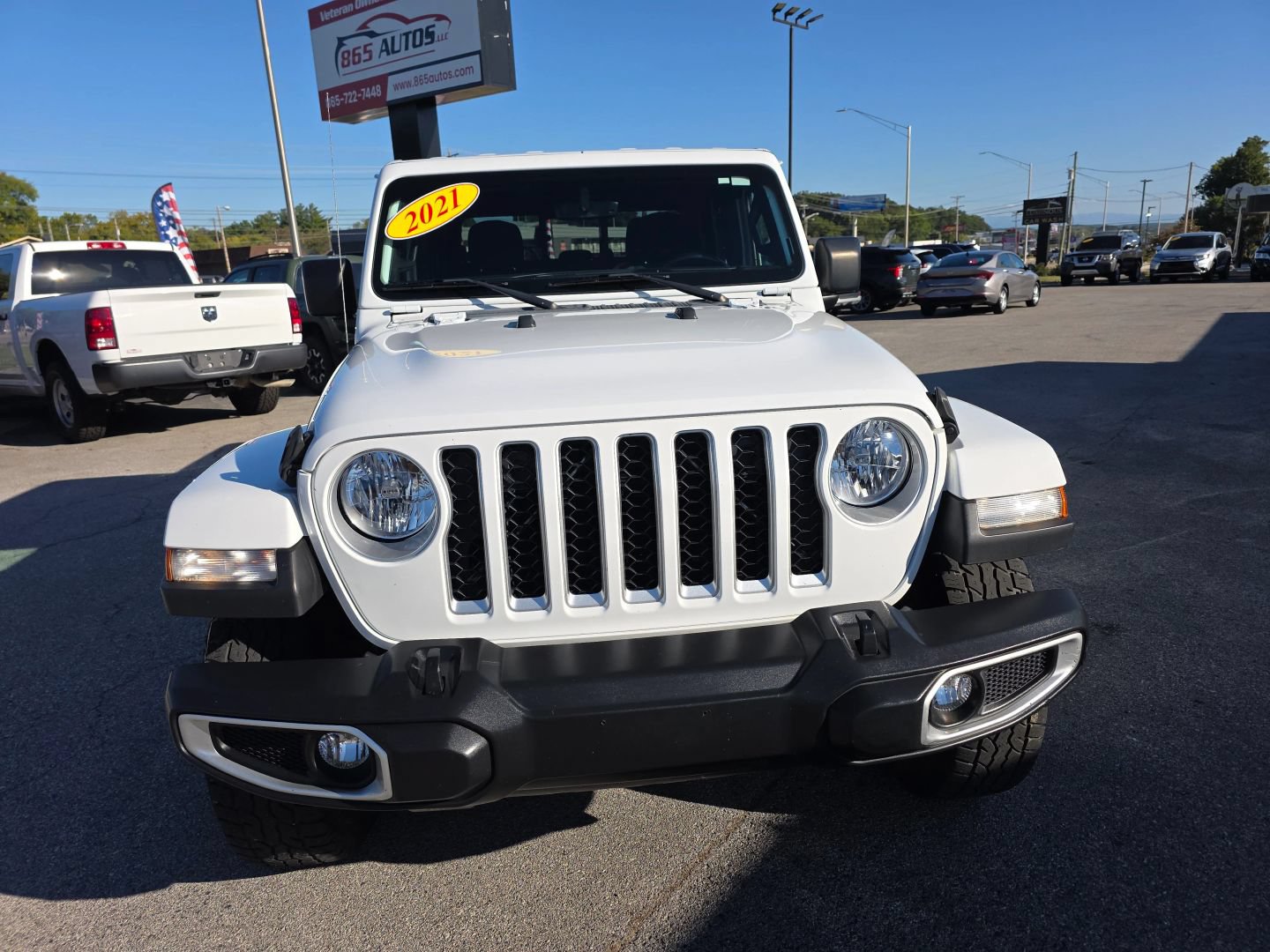 Used 2021 Jeep Gladiator Overland AWD/4WD image 8
