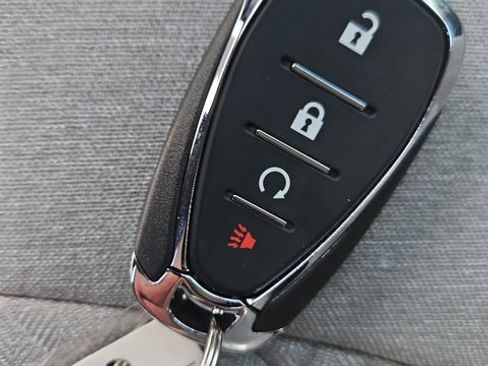 Used 2024 Chevrolet Equinox LS w/ LS Convenience Package FWD image 29