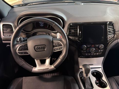 Used 2021 Jeep Grand Cherokee Trackhawk AWD/4WD image 11