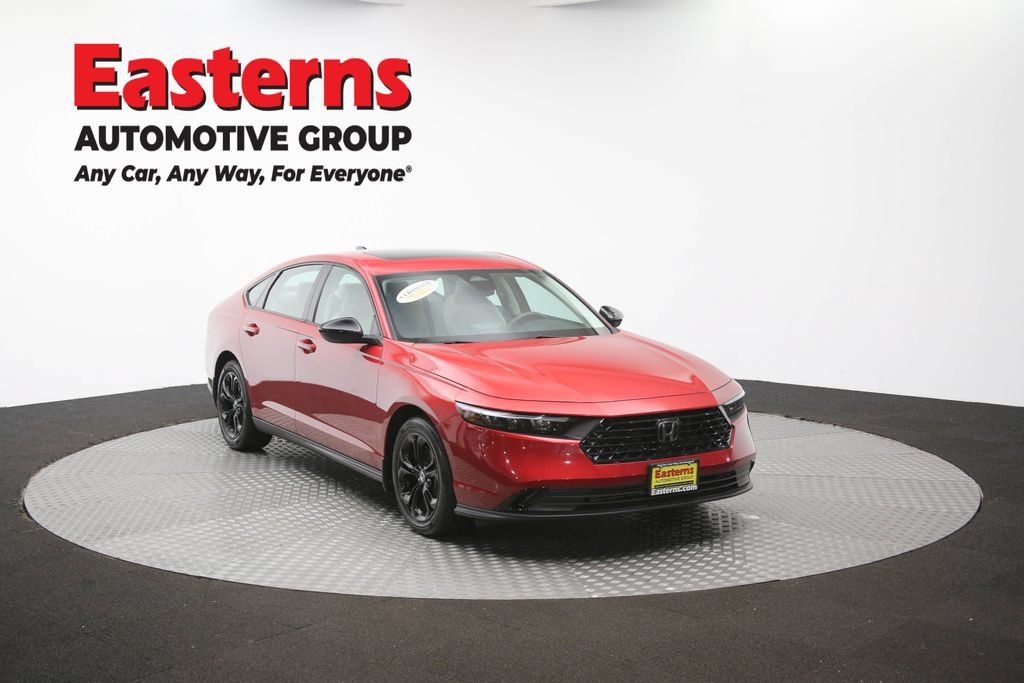 Used 2025 Honda Accord SE image 49