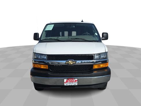 Used 2024 Chevrolet Express 2500 w/ Driver Convenience Package RWD image 3