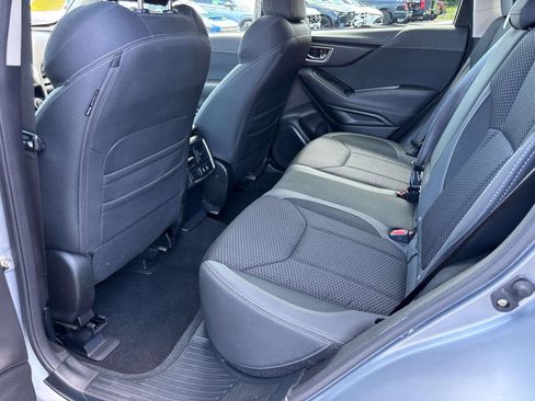 Used 2023 Subaru Forester Premium AWD/4WD image 10
