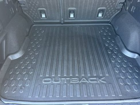 Used 2020 Subaru Outback Premium w/ Popular Package #1 AWD/4WD image 17