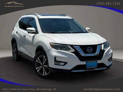 Used 2017 Nissan Rogue SL w/ SL Premium Package AWD/4WD image 1