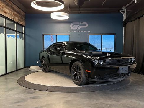 Used 2021 Dodge Challenger SXT w/ Blacktop Package image 1
