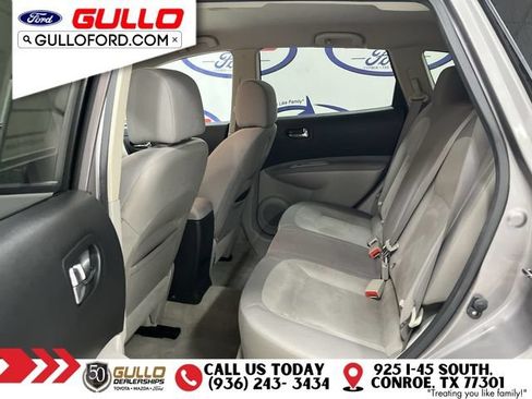 Used 2013 Nissan Rogue S w/ Special Edition Pkg FWD image 14