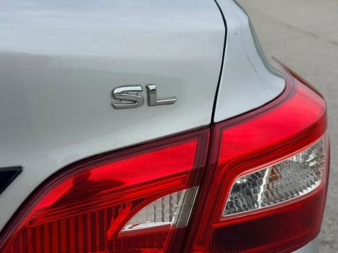 Used 2018 Nissan Sentra SL w/ Protection Package FWD image 40