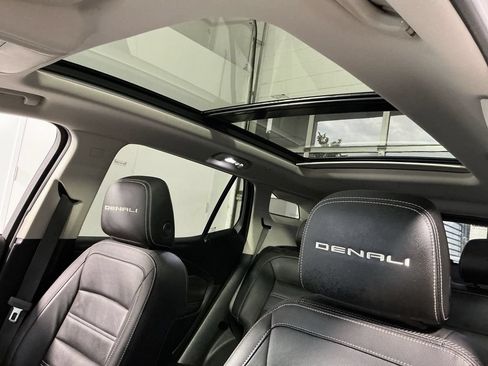 Used 2023 GMC Terrain Denali AWD/4WD image 25