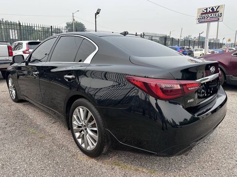 Used 2019 INFINITI Q50 Luxe w/ Essential Package (3.0T Luxe) AWD/4WD image 7