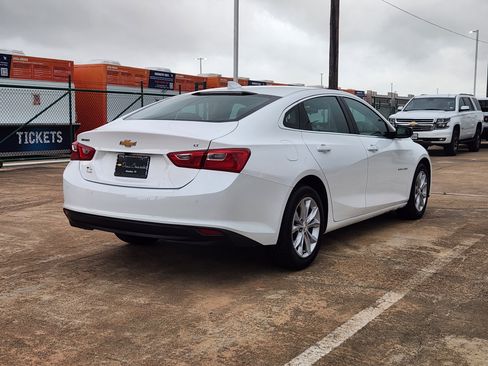 Used 2025 Chevrolet Malibu LT FWD image 6