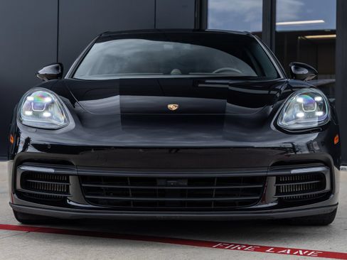 Certified 2018 Porsche Panamera 4S AWD/4WD image 8