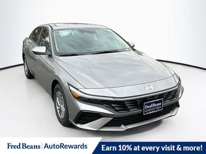 New 2026 Hyundai Elantra SE